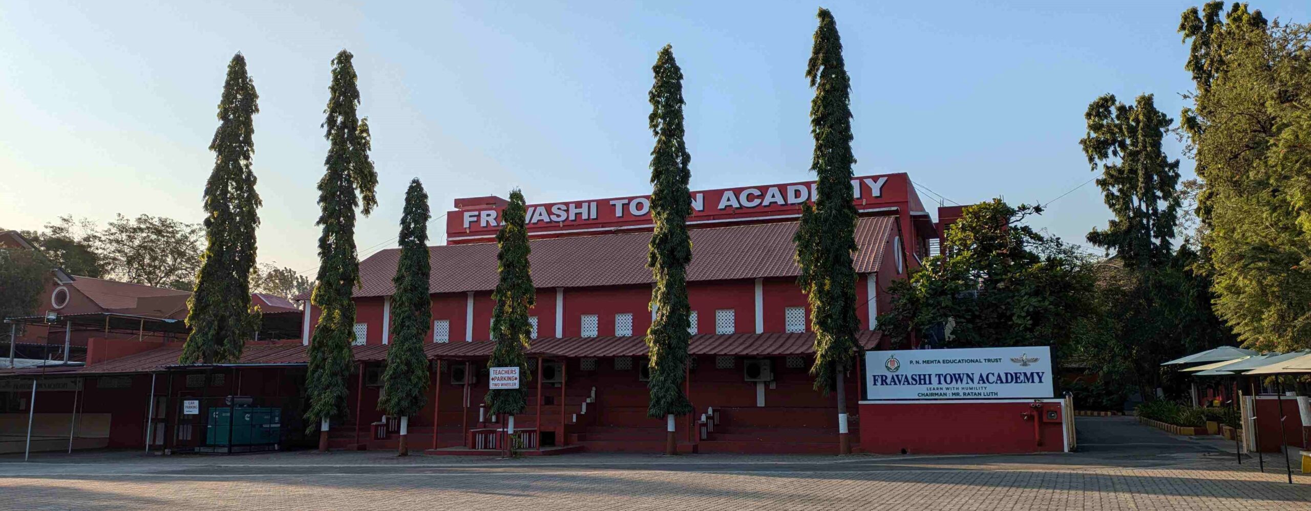 Fravashi Town Academy